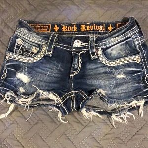 Rock revival jean shorts
